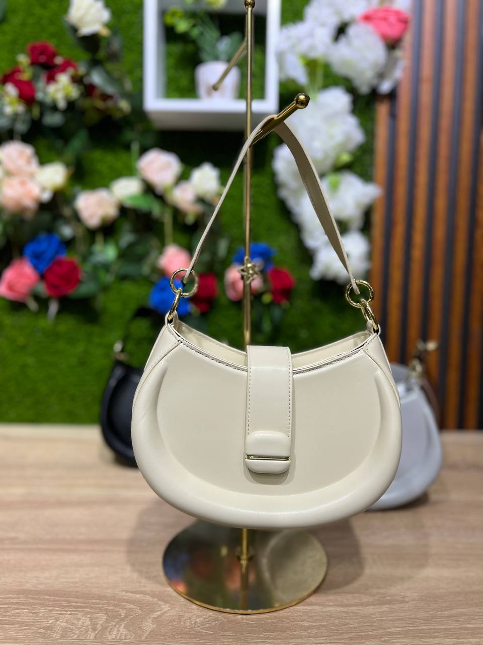 Petite Pochette Sport — Légère, pratique et stylée